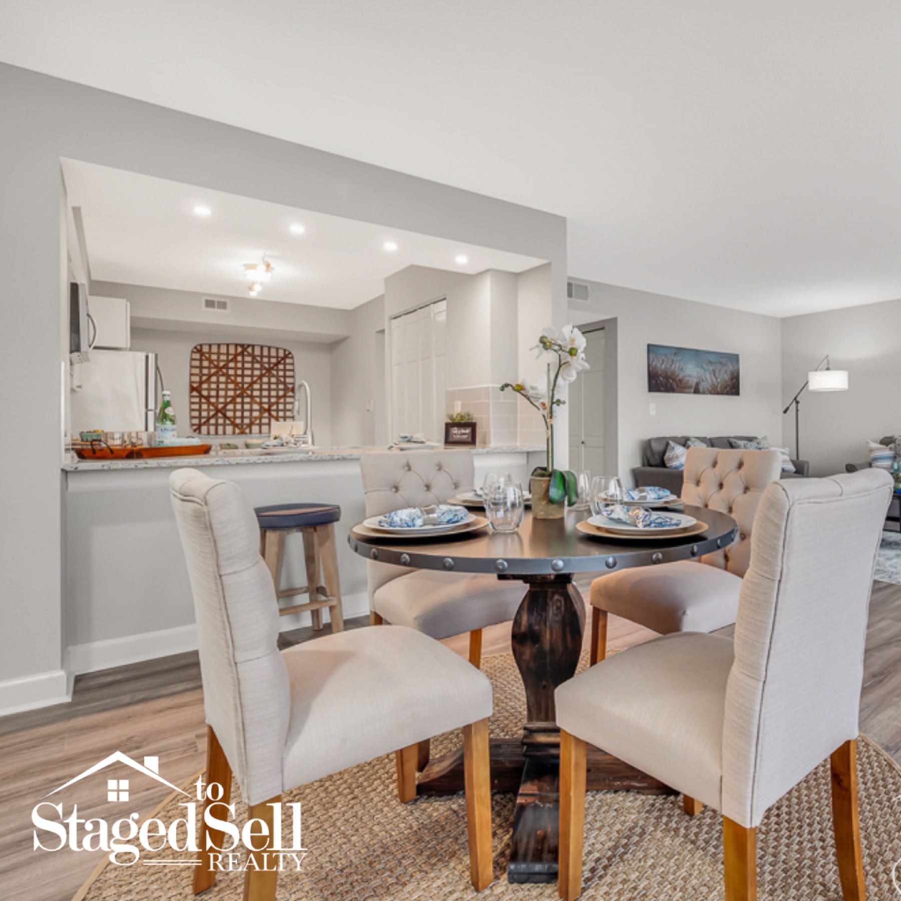 Ocean 14 dining room design